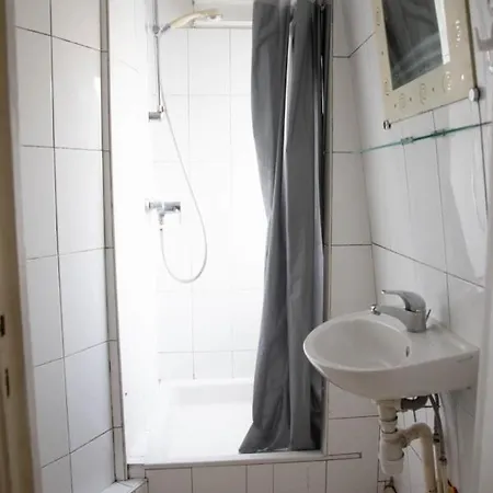 Lovely Flat Close To The Eiffel Tower